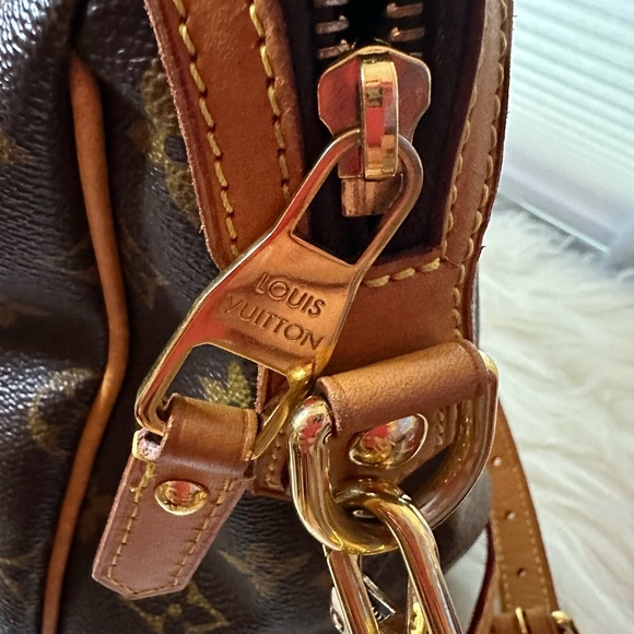 Authentic Louis Vuitton Monogram Retiro PM 2Way Shoulder Hand Bag & Felice - Picture 7 of 16